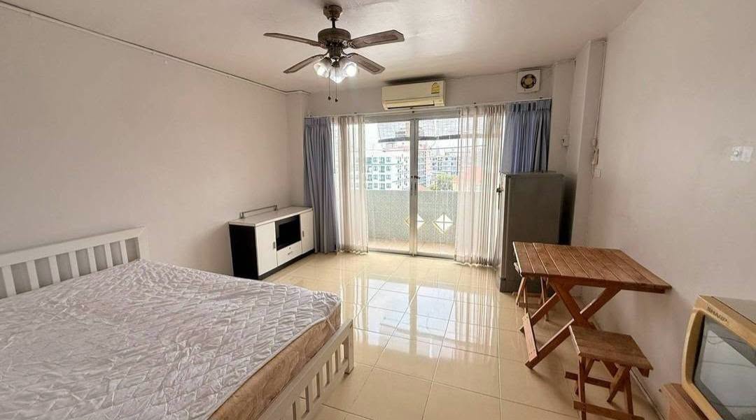 Studio studio in Ladprao — photo 4