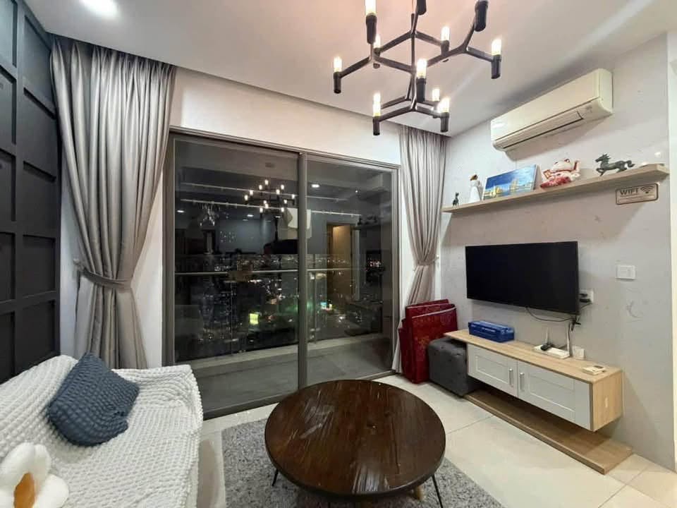 2BR apartment in District 4 — photo 2