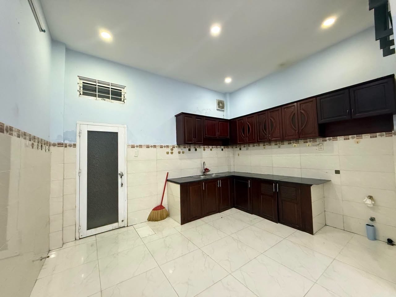 2BR house for sale in Tan Binh — photo 2