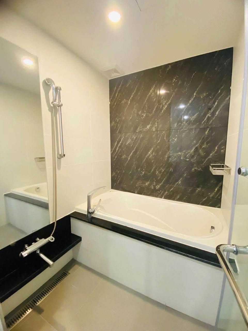 2BR apartment in Hai Chau — photo 3