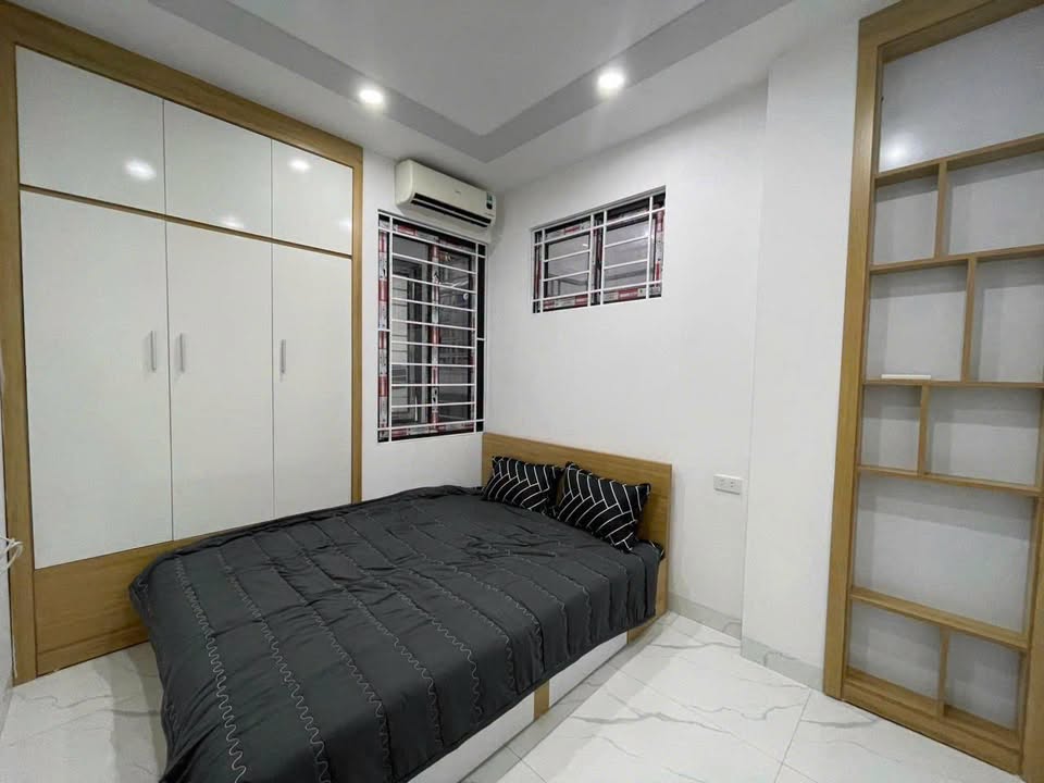 2BR apartment in Ba Dinh — photo 2