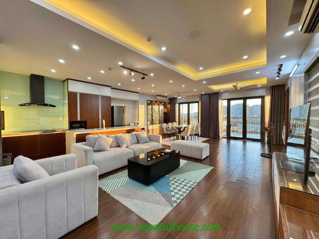 3BR apartment in Tay Ho — photo 2