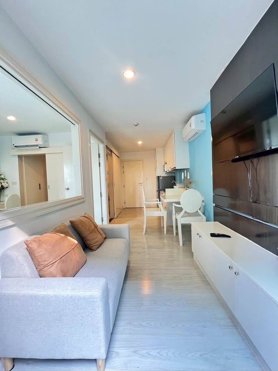 Studio condo in Kaset-Nawamin — photo 4