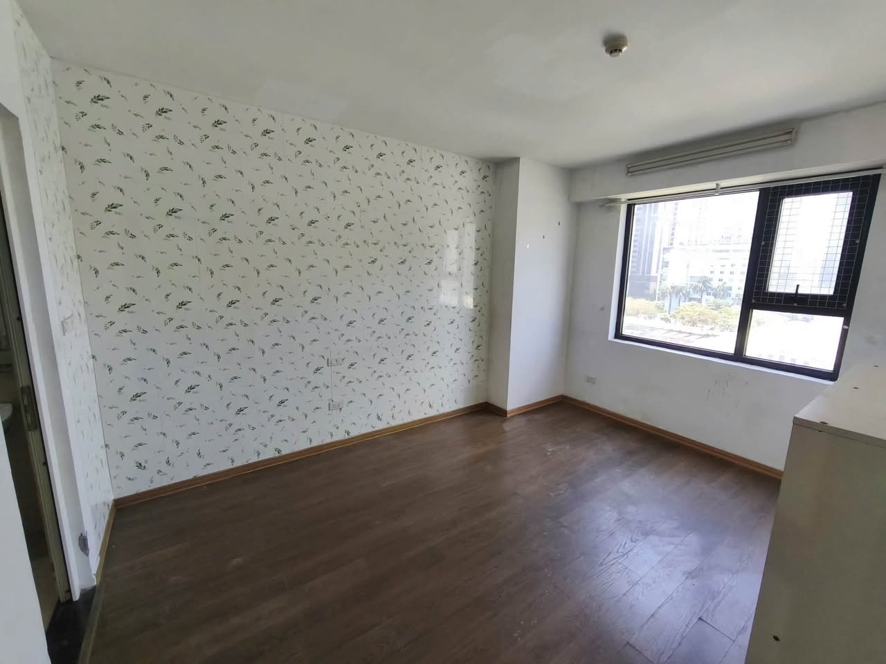 2BR apartment in Hanoi — photo 2