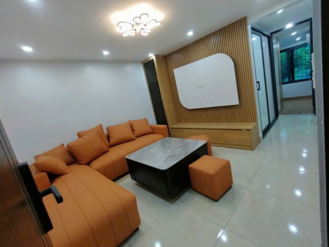 2BR apartment in Ba Dinh — photo 2