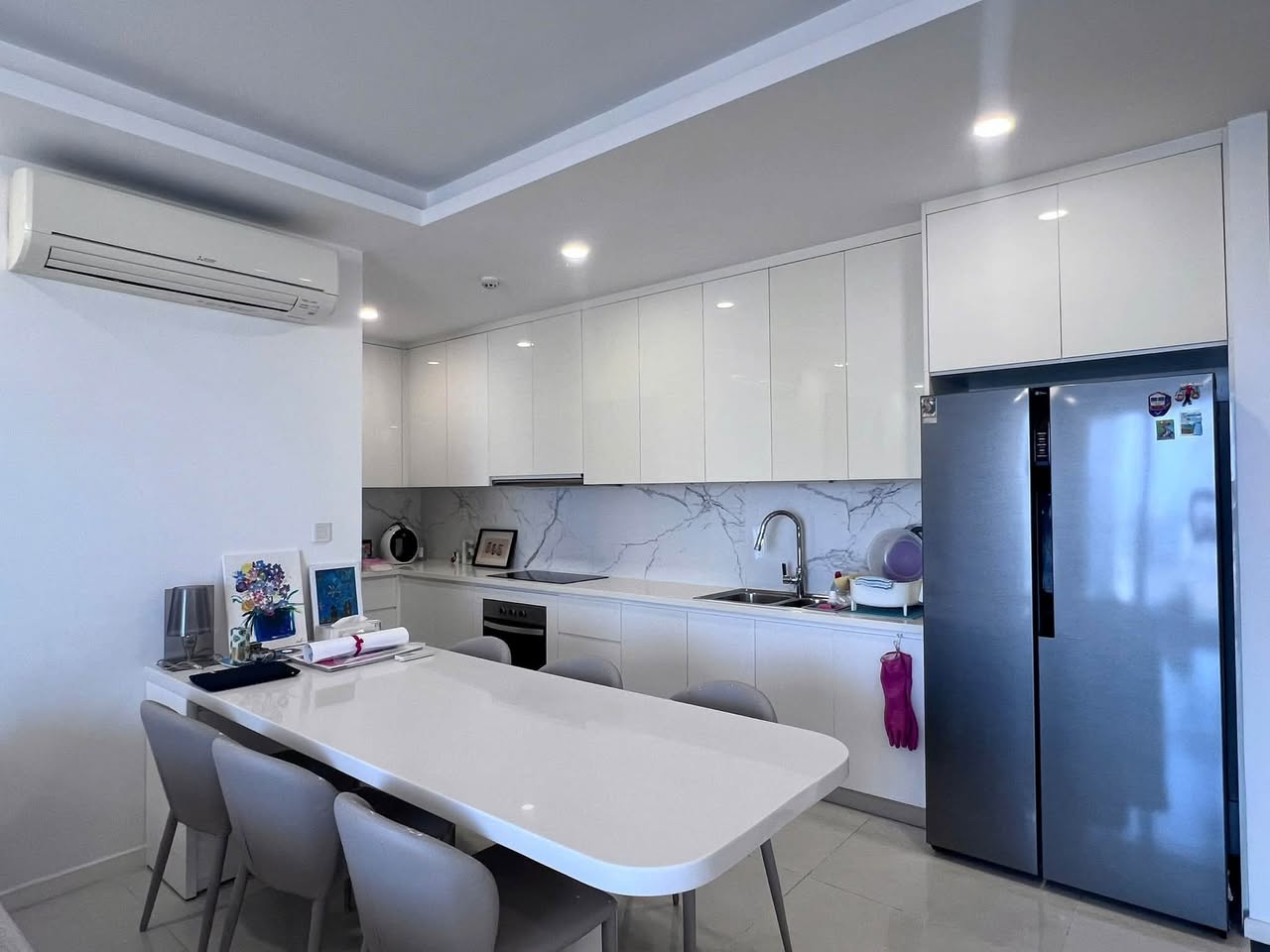 3BR apartment for sale in District 4 — photo 2