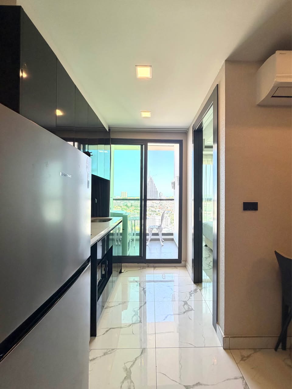 2BR condo in Central Pattaya — photo 4