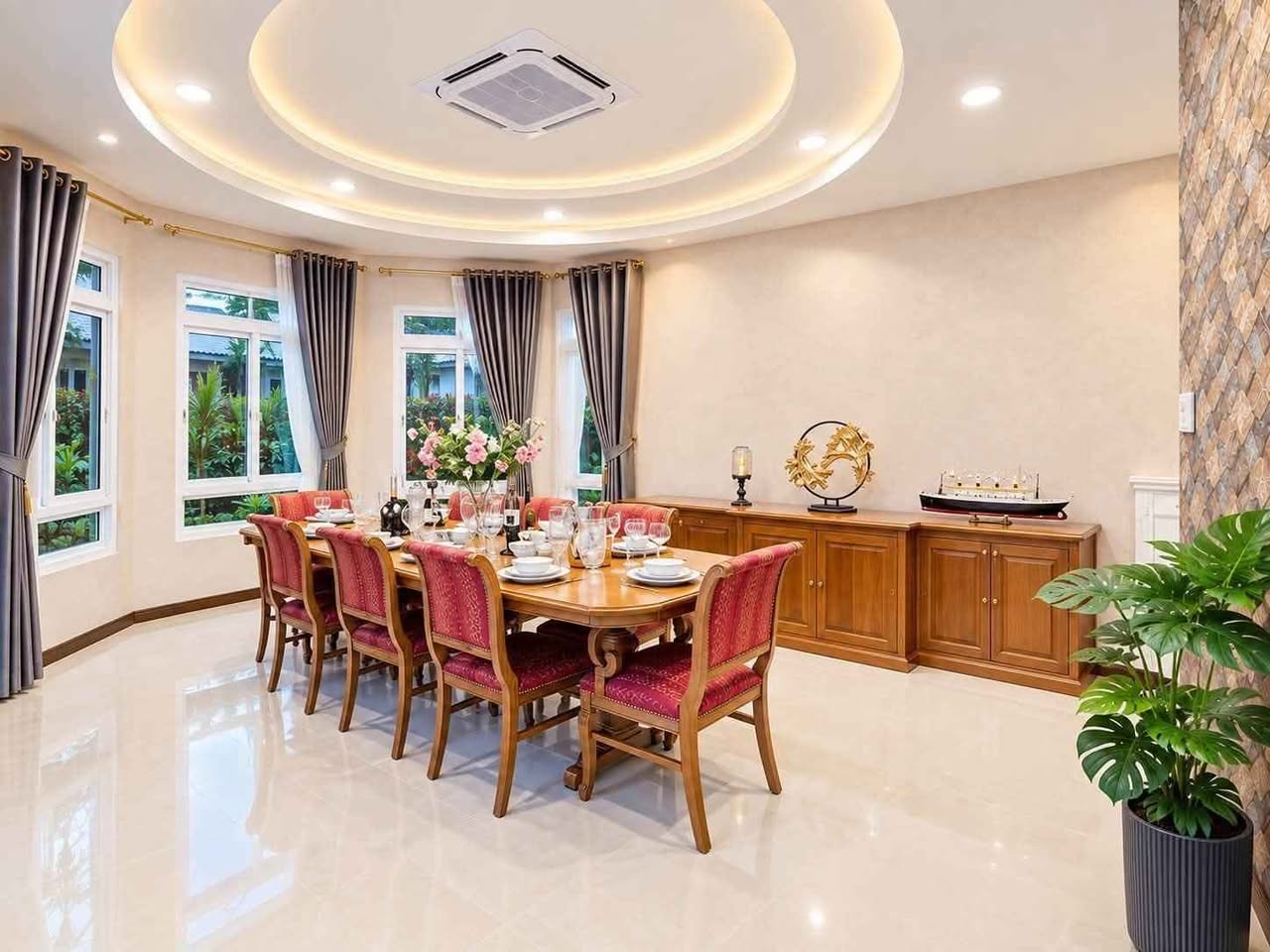 5BR villa in East Pattaya — photo 3