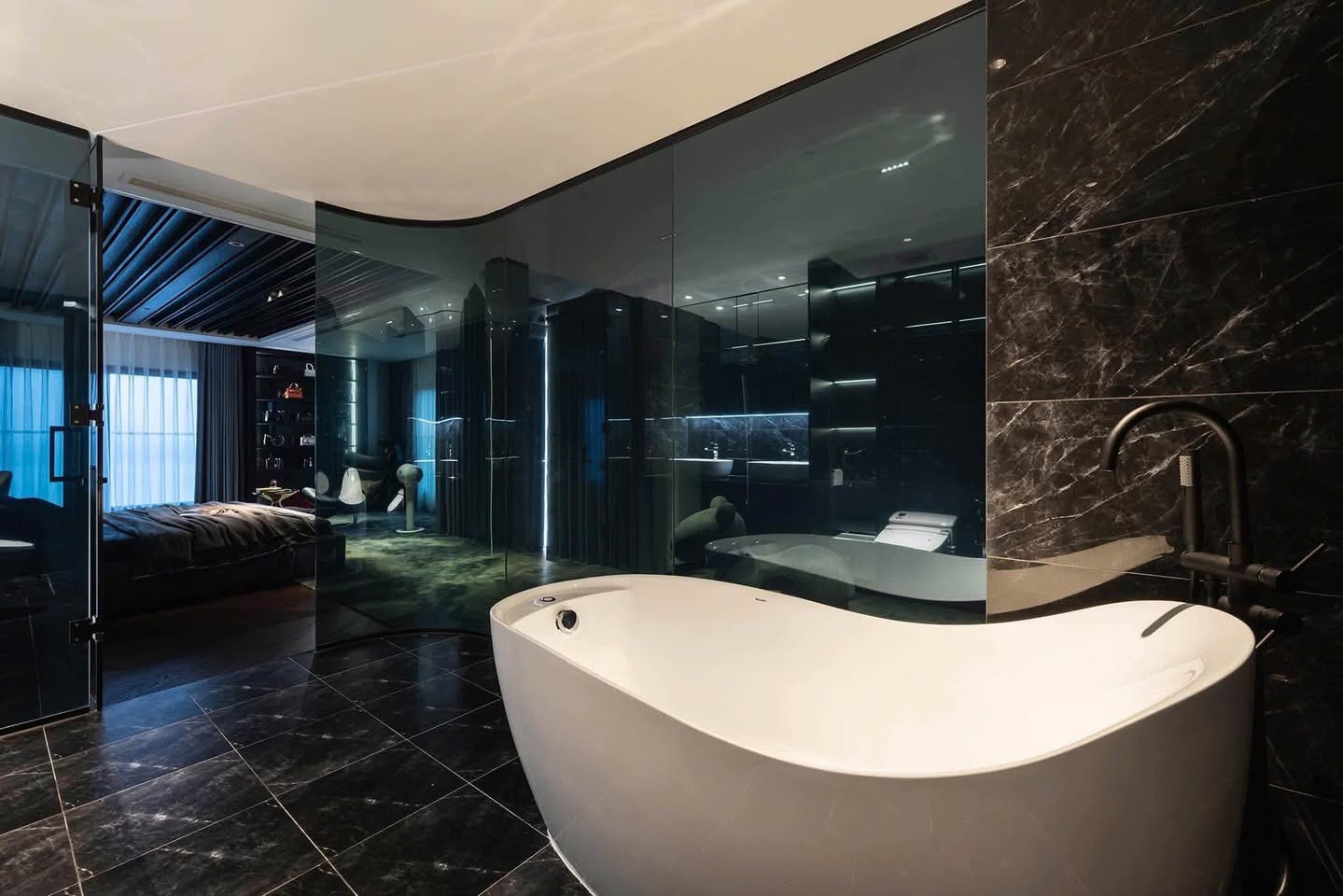 2BR apartment in Tay Ho — photo 5