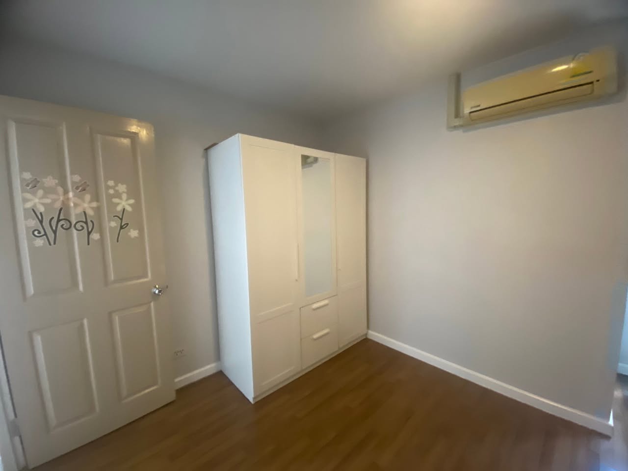 1BR condo in Sathorn — photo 3