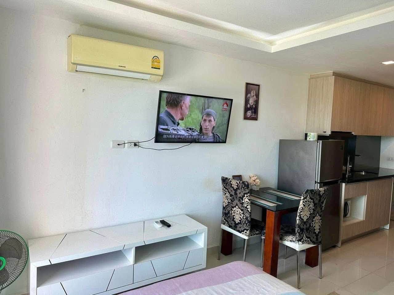 Studio studio in Central Pattaya — photo 4