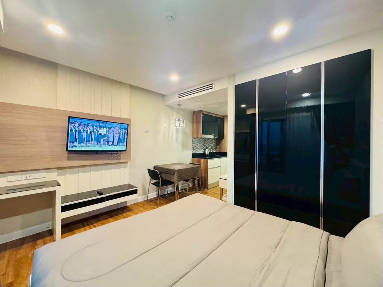 Studio studio in Central Pattaya — photo 4