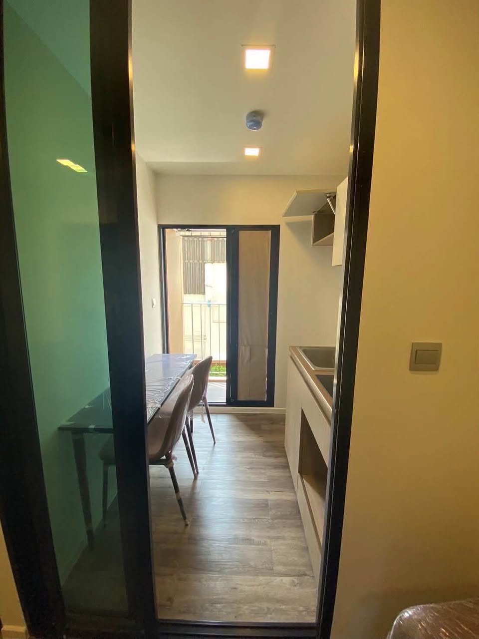 1BR apartment in Huai Khwang — photo 3