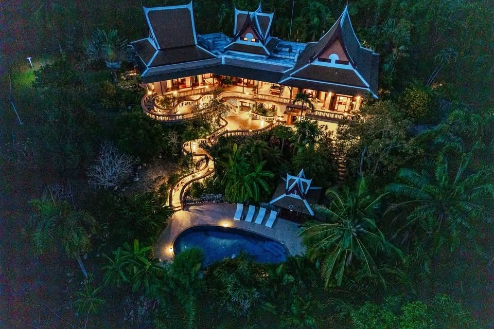 7BR villa in Layan — photo 4