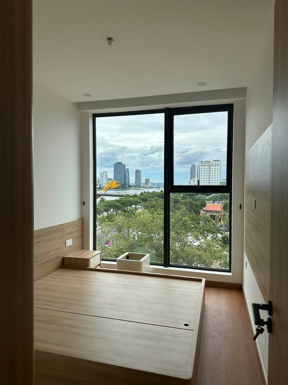2BR apartment in My Khe — photo 2