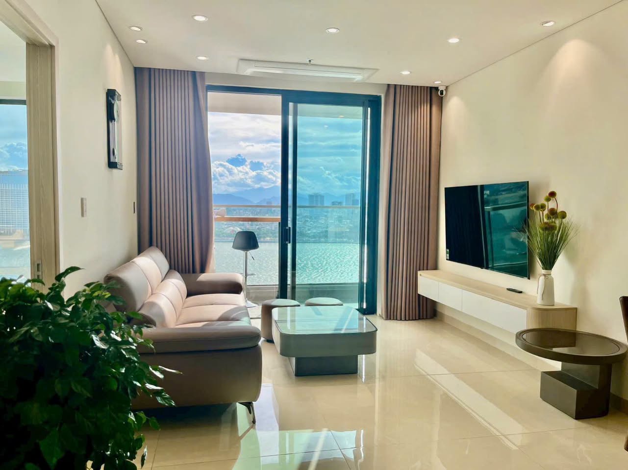 2BR apartment in Hai Chau — photo 2