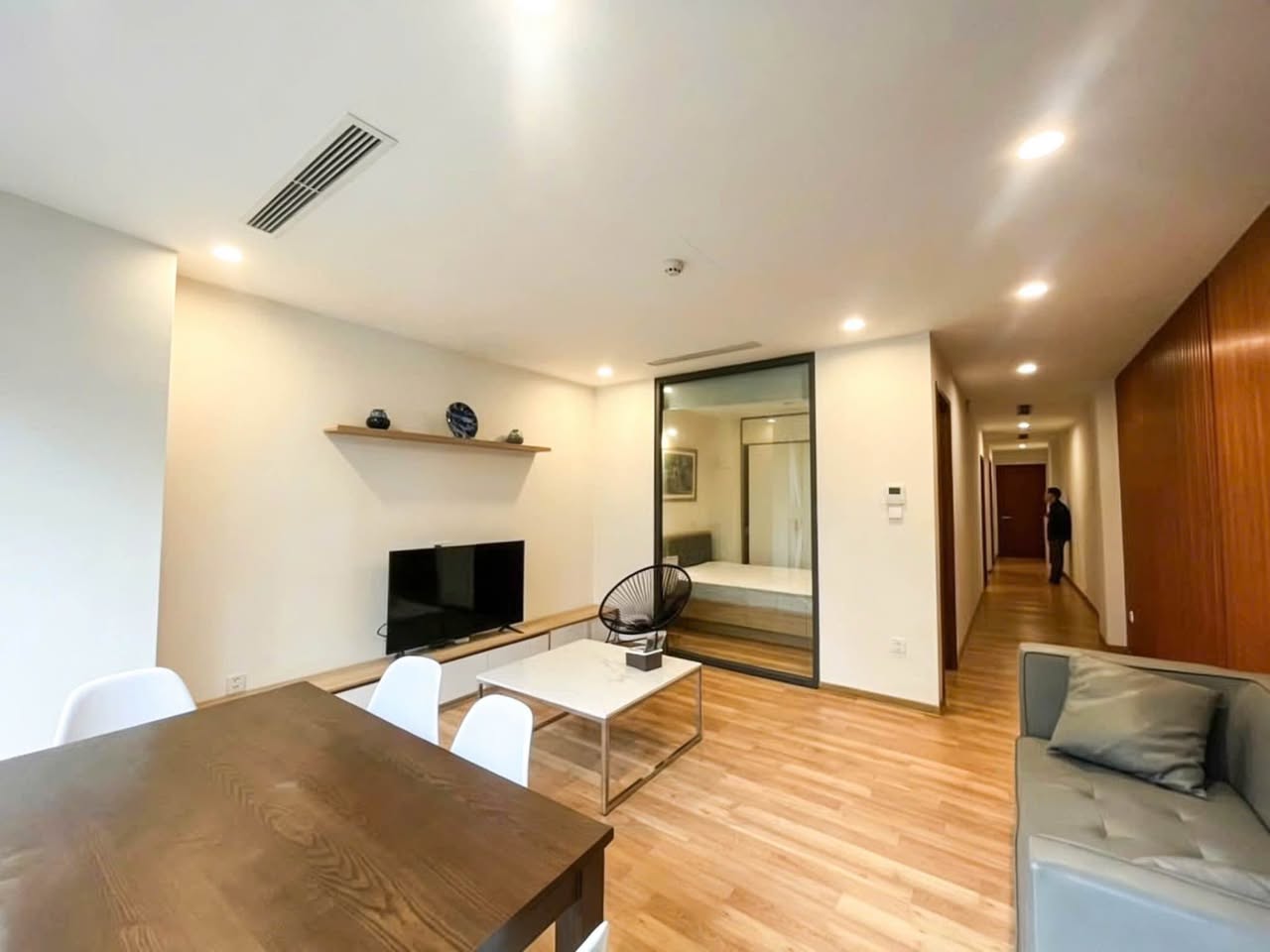 2BR apartment in Ba Dinh — photo 4