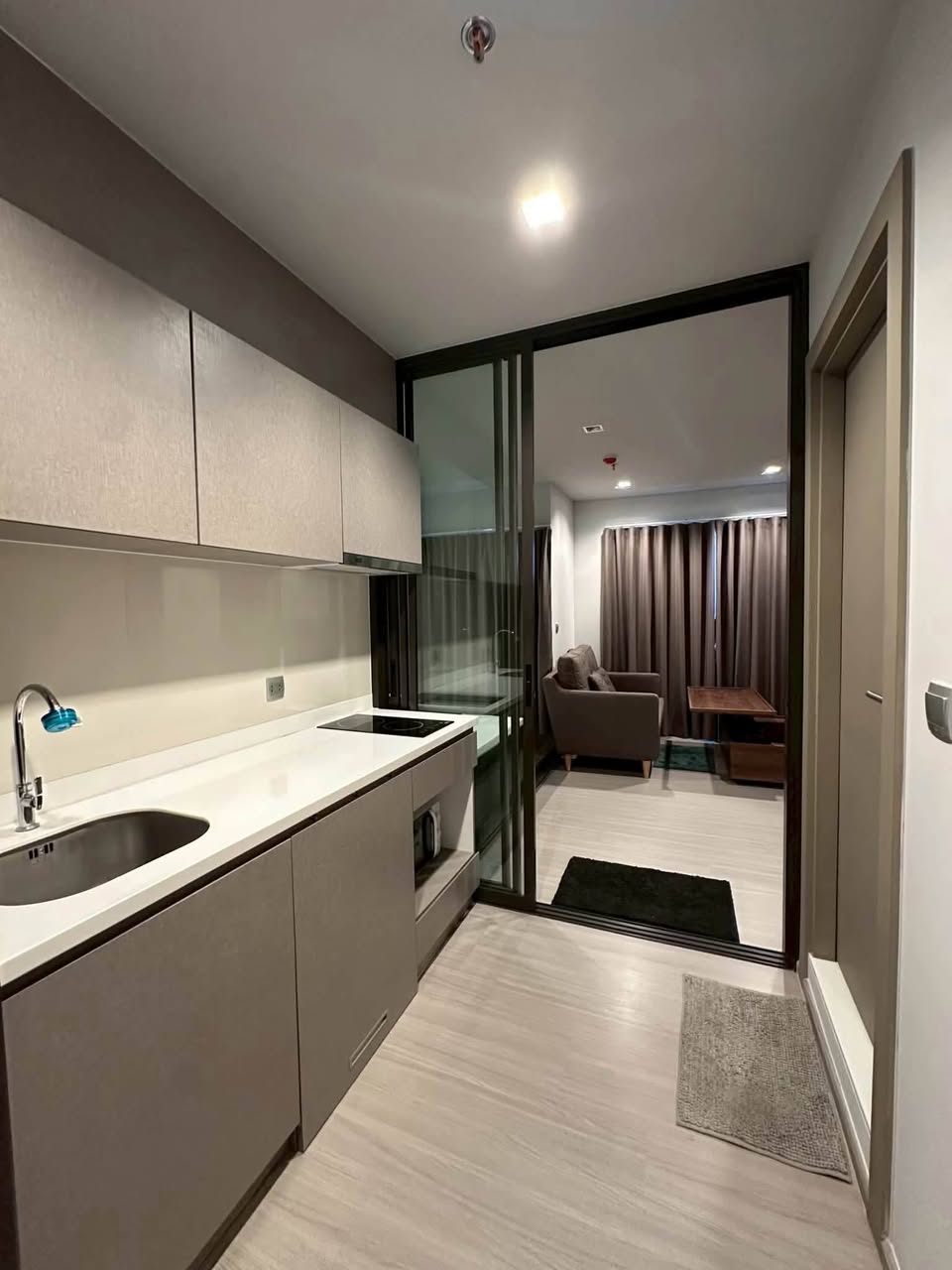 condo in Rama 9 — photo 5