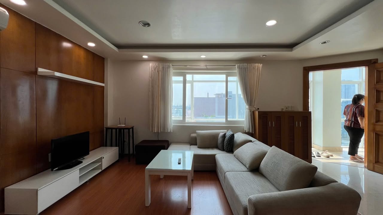 2BR apartment in Thao Dien — photo 3