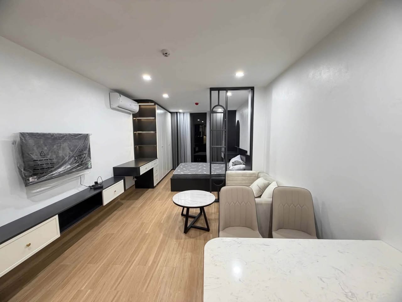 Studio apartment in Tay Ho — photo 2