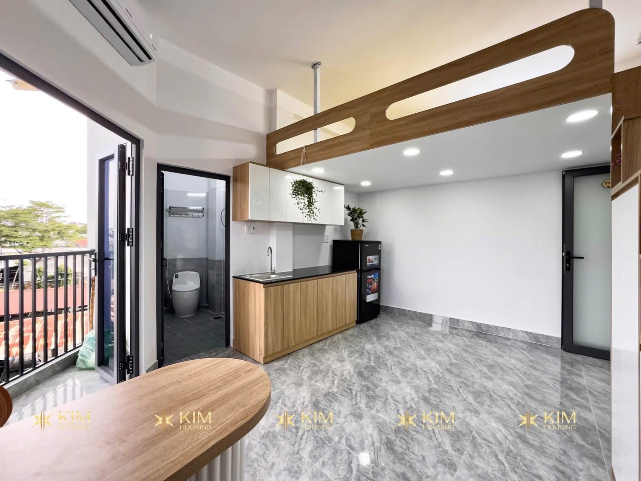 duplex in District 3 — photo 4