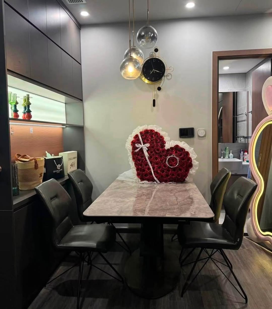 2BR apartment in Gia Lam — photo 3