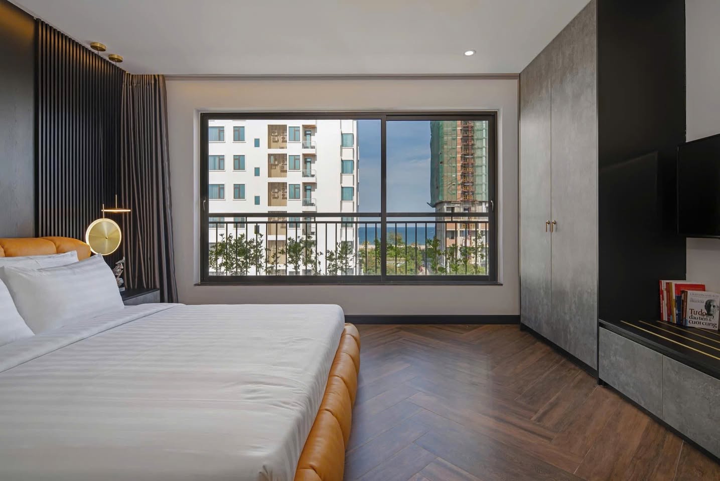 2BR apartment in Son Tra — photo 2
