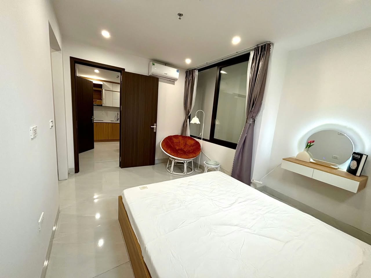 apartment in Trung Hoa — photo 2
