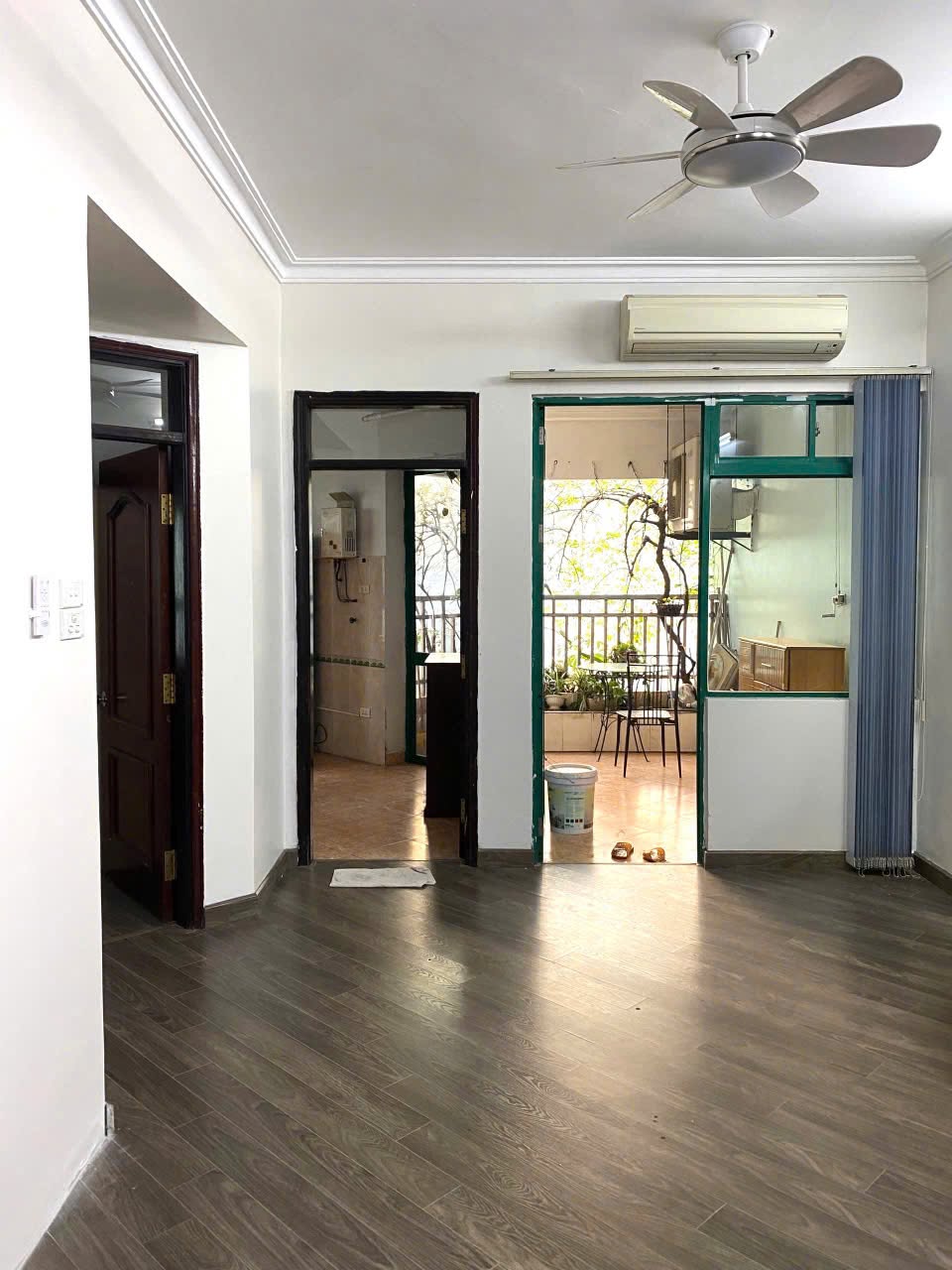 2BR apartment in Cau Giay — photo 2