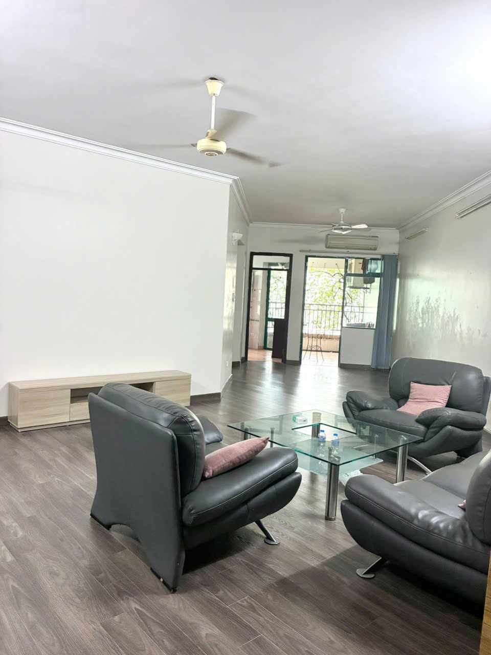 2BR apartment in Cau Giay — photo 4