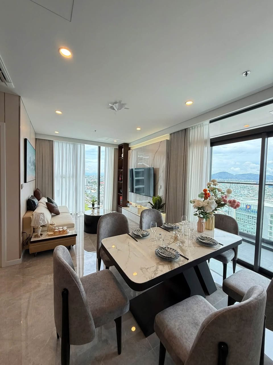 2BR apartment in Da Nang — photo 3