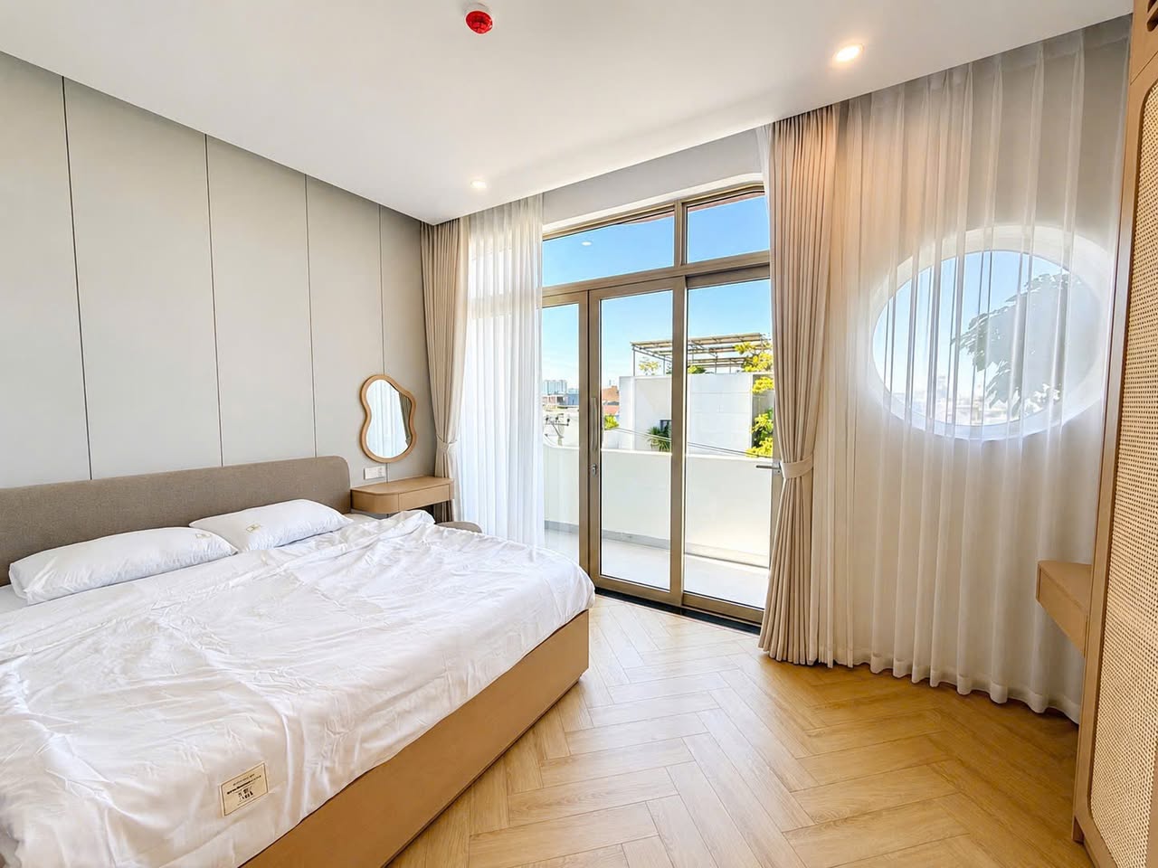 1BR apartment in Khue My — photo 3