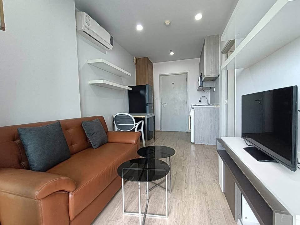 1BR condo in Sathorn — photo 2