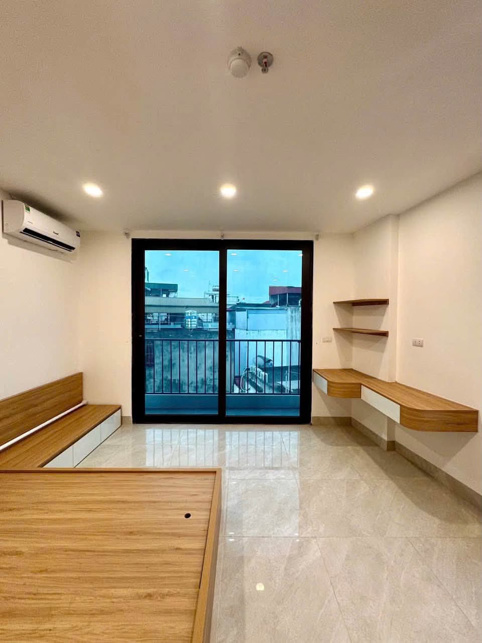 Studio studio in Tay Ho — photo 5