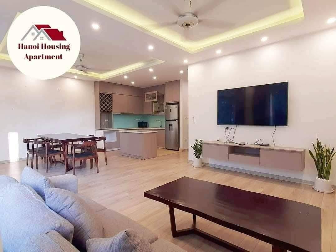 2BR apartment in Tay Ho — photo 2
