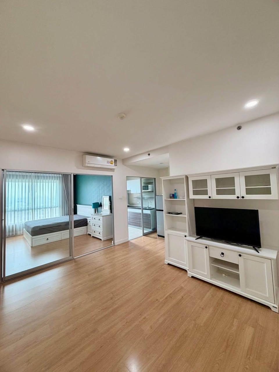 1BR apartment in Bang Son — photo 4