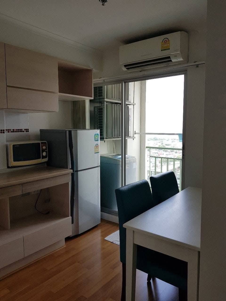 Studio condo in Lumphini — photo 4