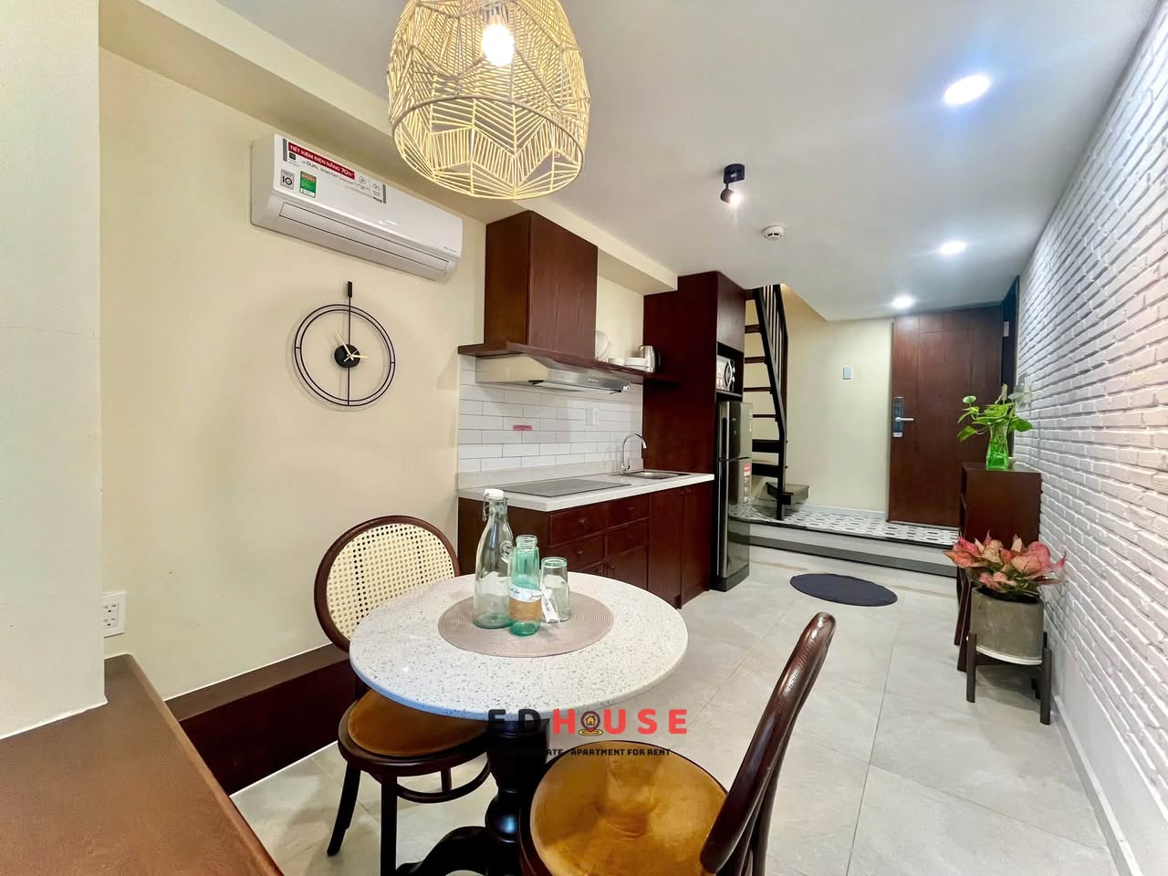 1BR duplex in District 1 — photo 3