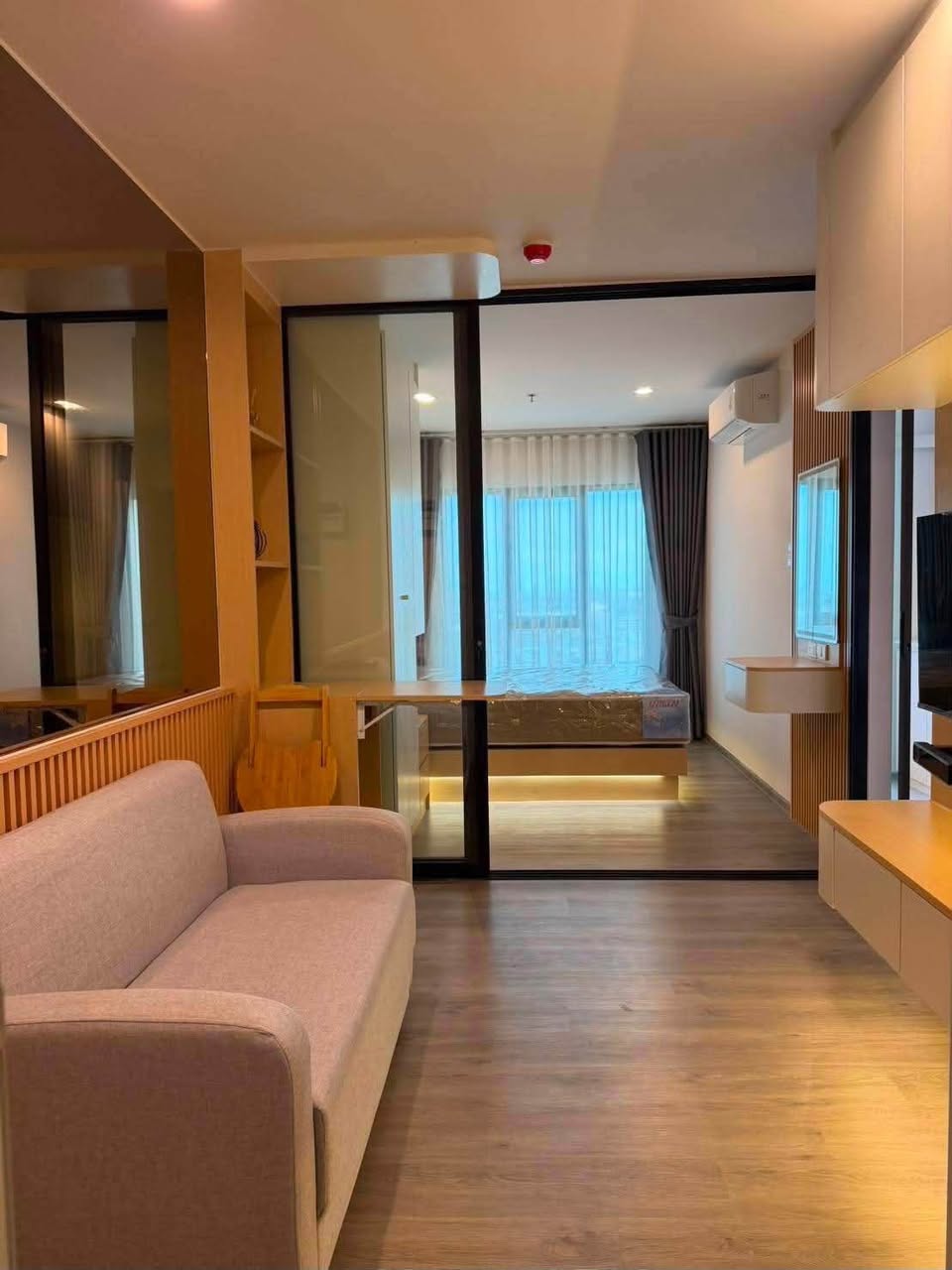 1BR condo in Wutthakat — photo 2
