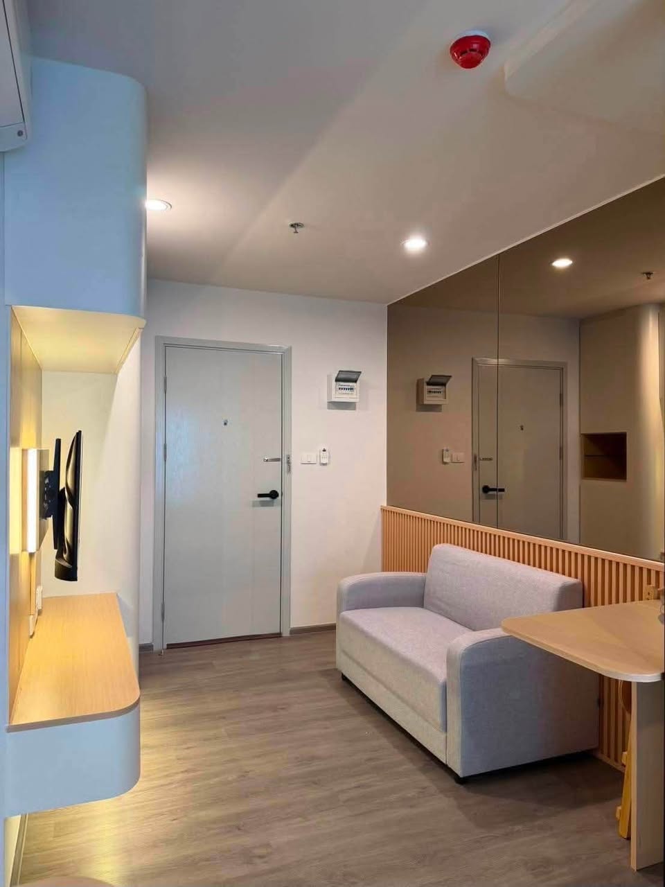 1BR condo in Wutthakat — photo 5