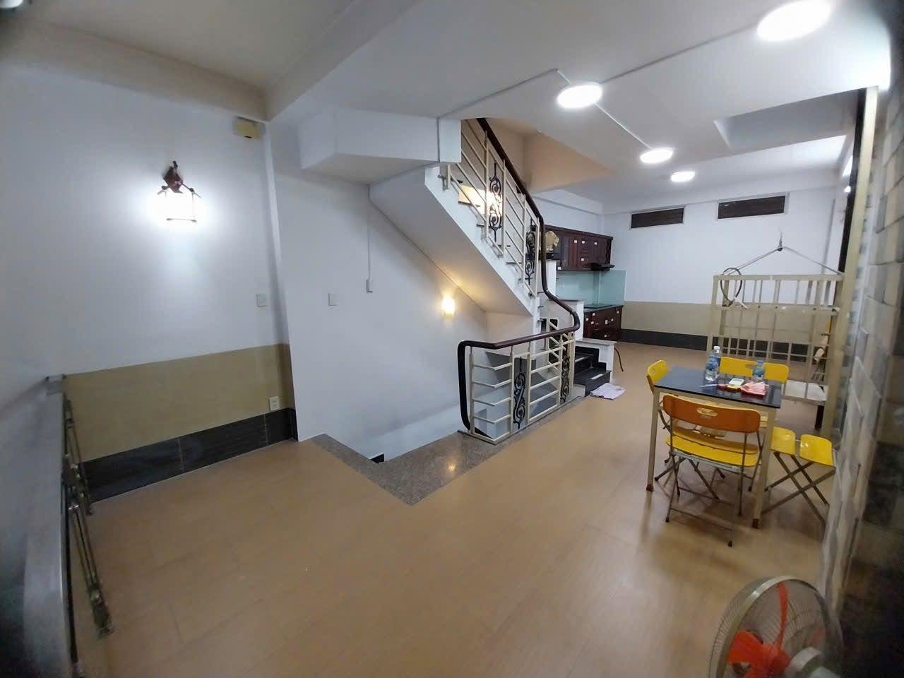 6BR house in District 7 — photo 5