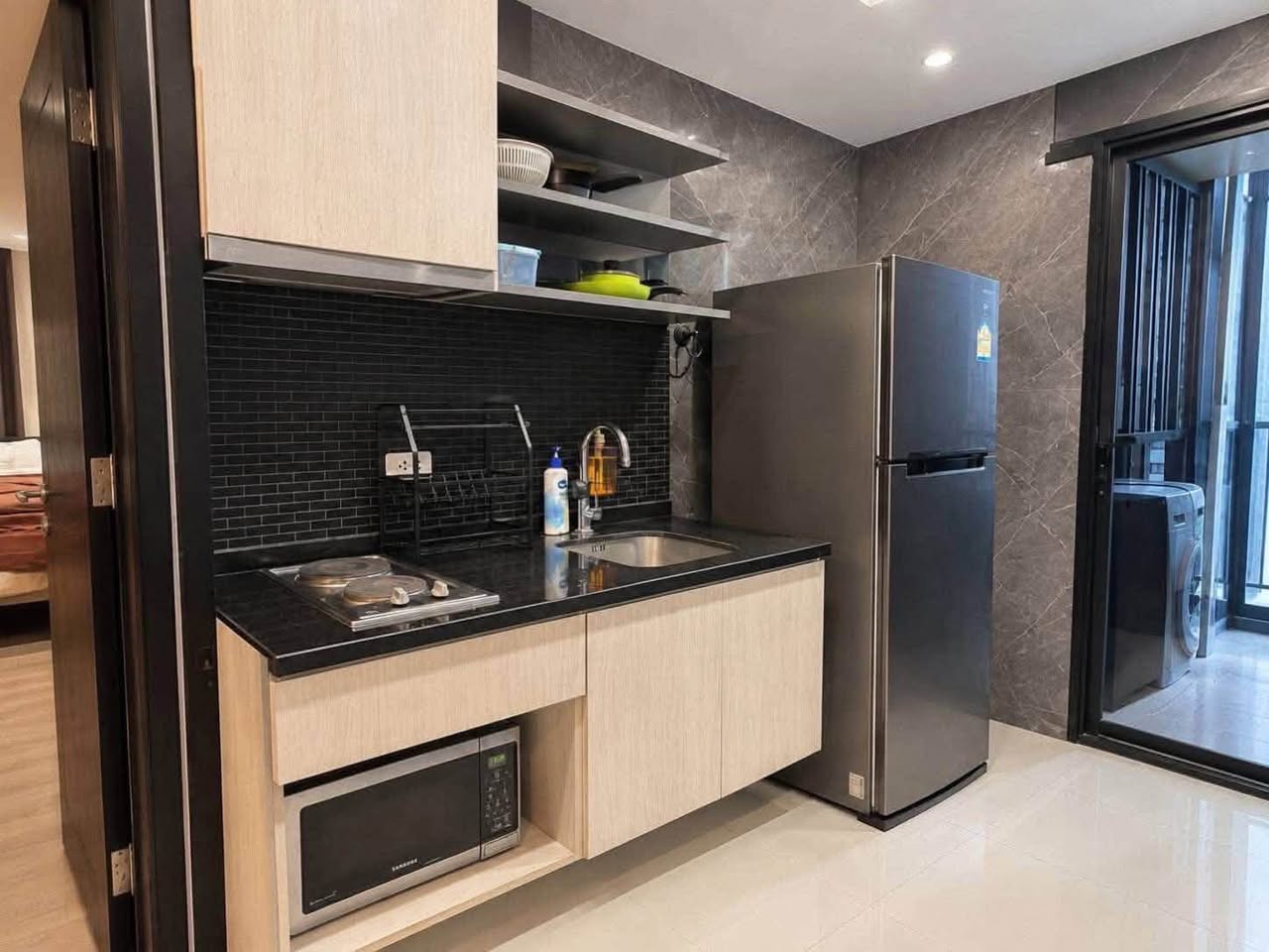 1BR apartment in Phra Khanong — photo 5