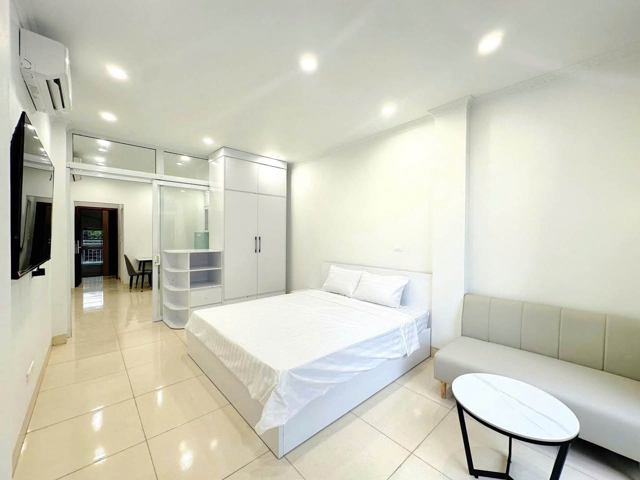 1BR apartment in Tay Ho — photo 2
