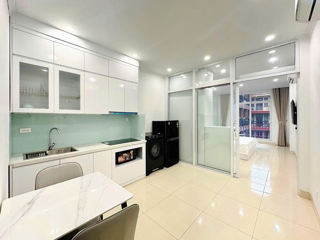 1BR apartment in Tay Ho — photo 4