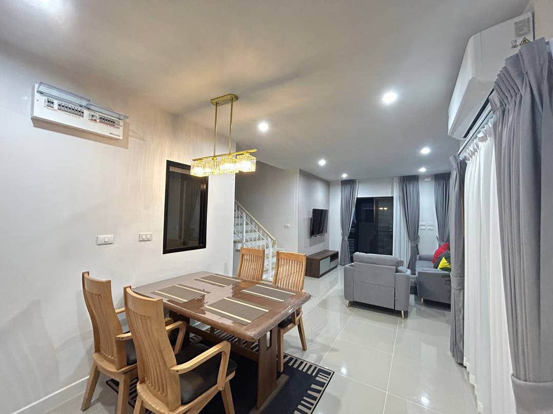 4BR house in Central Pattaya — photo 3